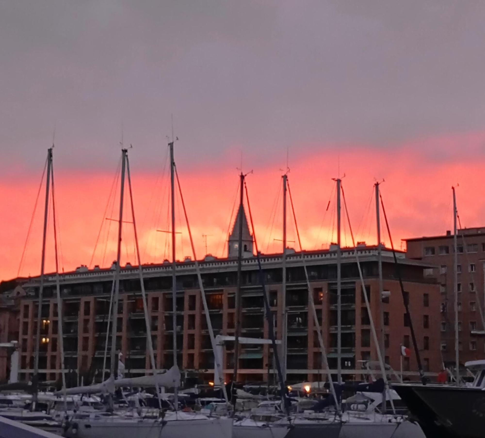 Chez L'Habitant, Propose Grande Chambre Vieux Port Marseilles Exterior foto