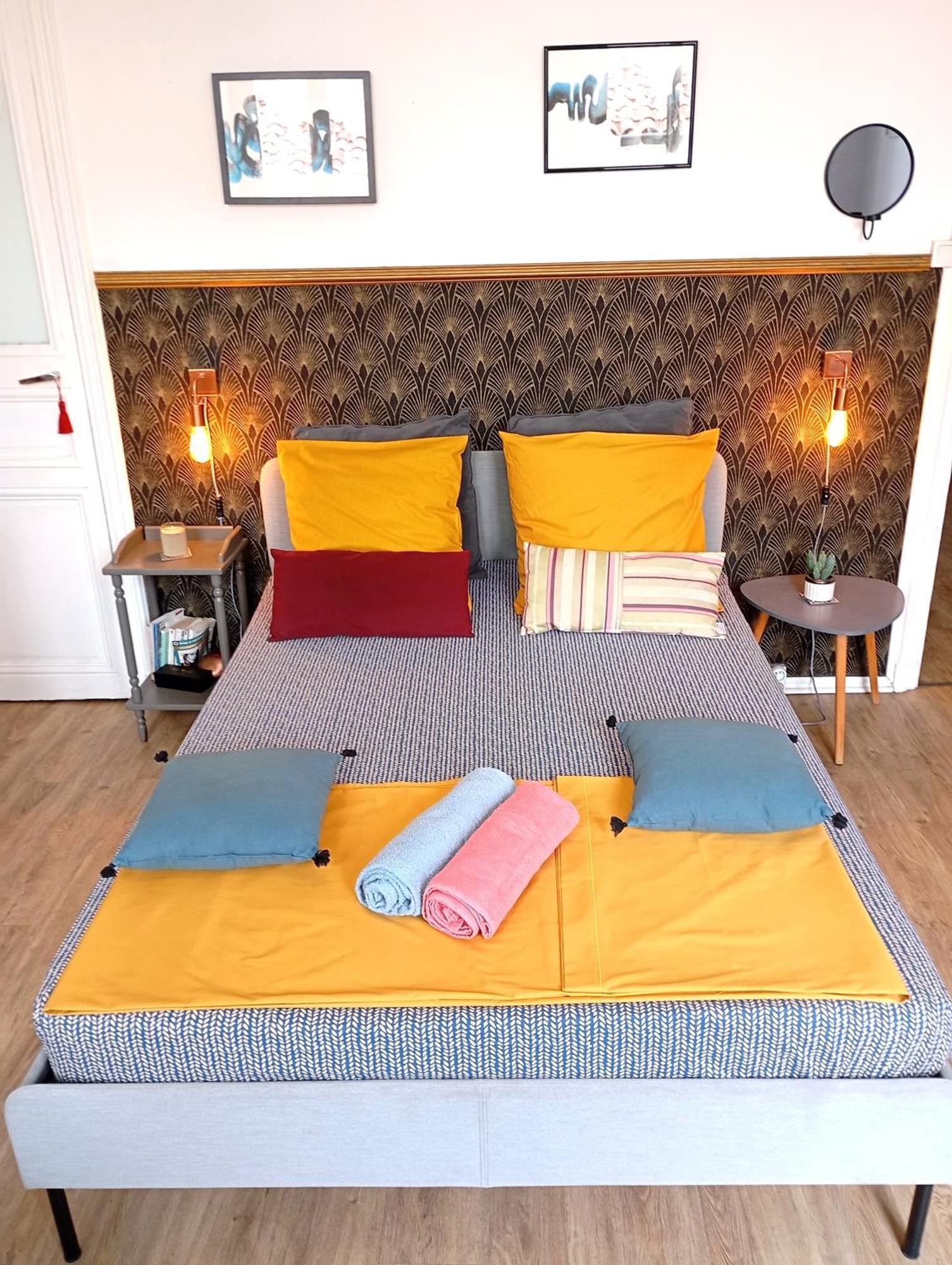 Chez L'Habitant, Propose Grande Chambre Vieux Port Marseilles Exterior foto